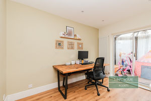 Photo 11- click for photo gallery